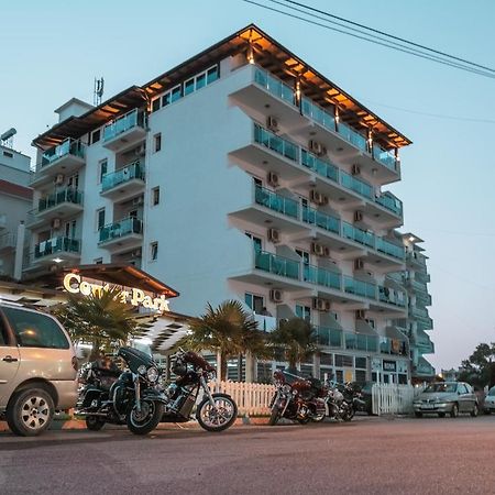 Center Park Hotel Velipoja Kültér fotó