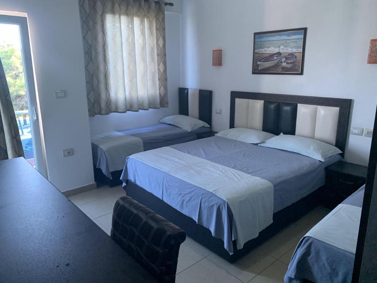 Center Park Hotel Velipoja Kültér fotó