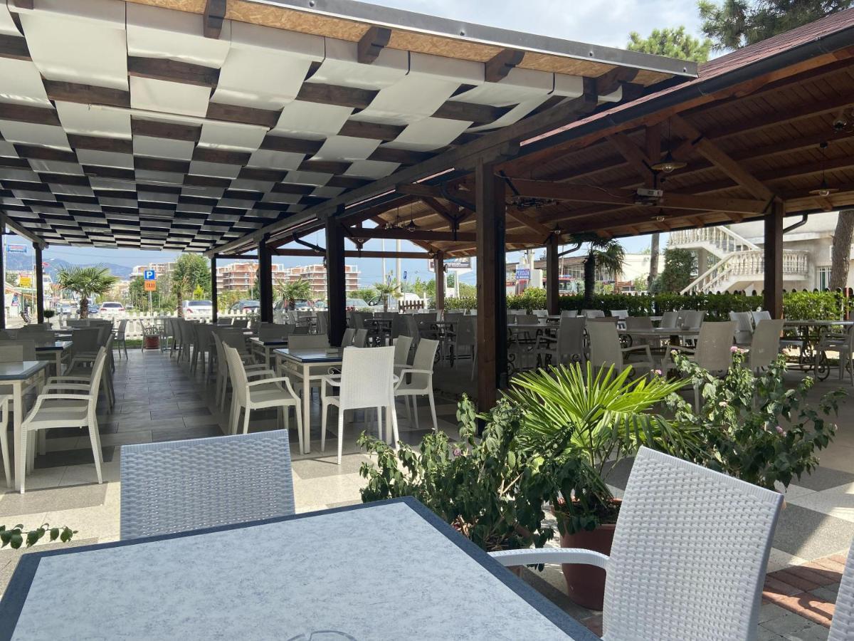Center Park Hotel Velipoja Kültér fotó