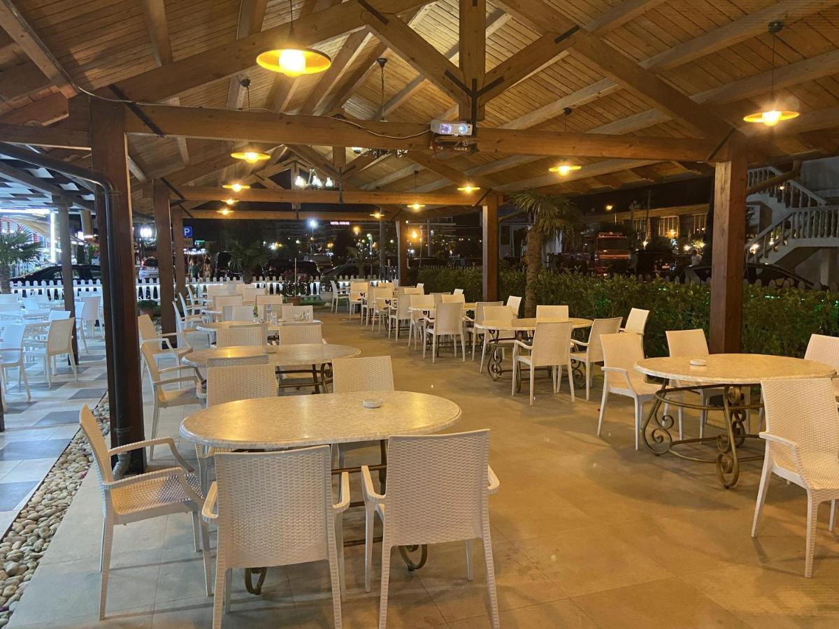 Center Park Hotel Velipoja Kültér fotó