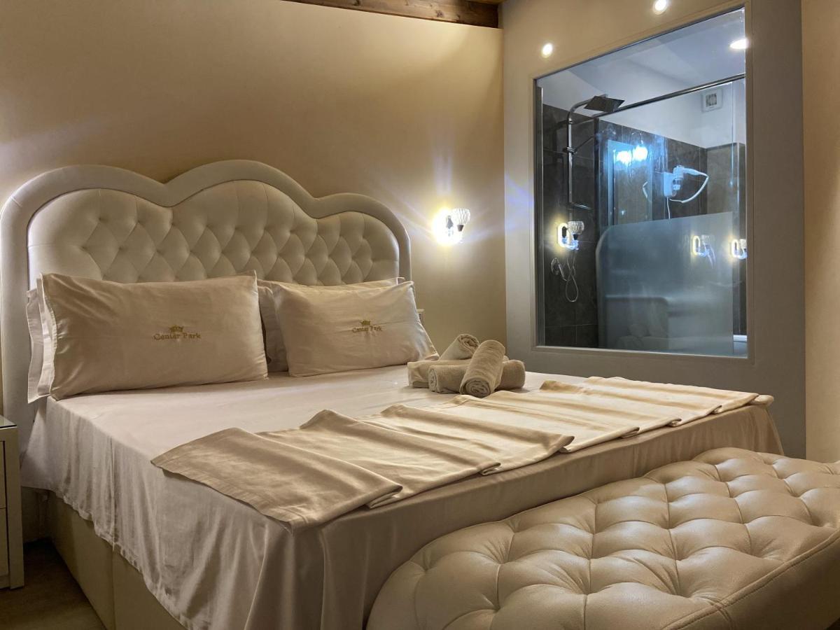 Center Park Hotel Velipoja Kültér fotó