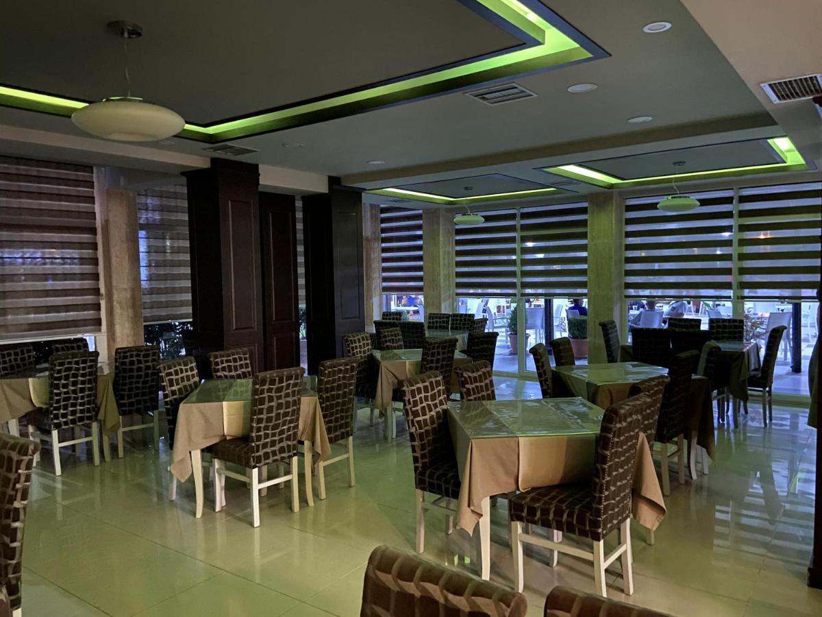 Center Park Hotel Velipoja Kültér fotó